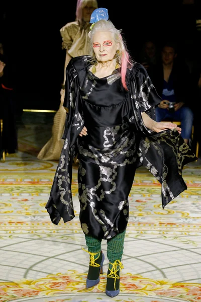 Look 67